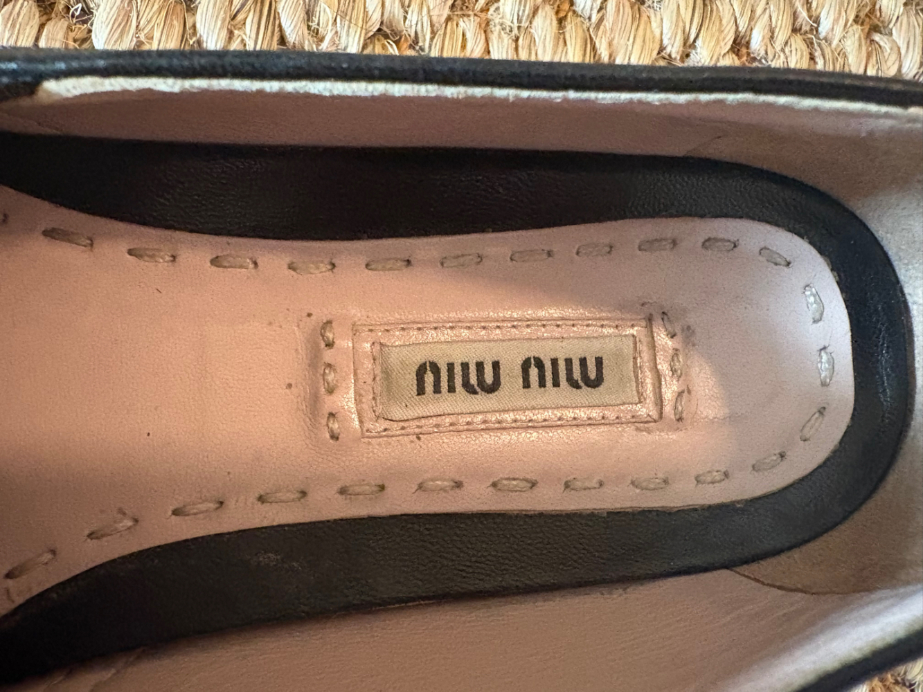 Miu Miu Schlüpfen Sie in Wohnungen