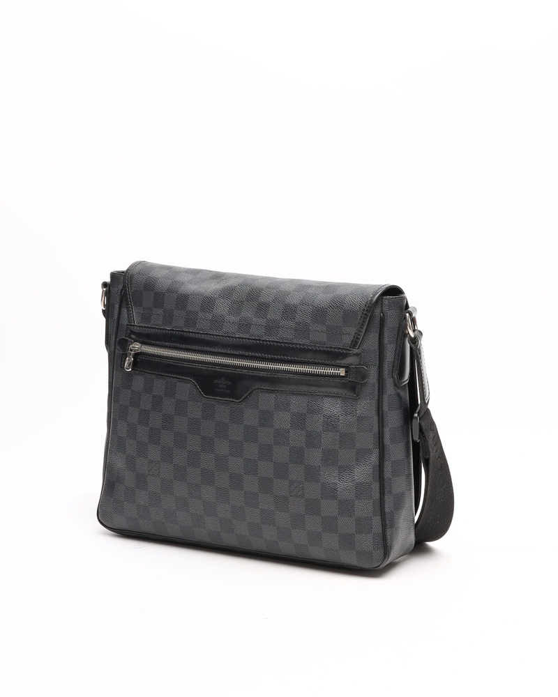 Louis Vuitton Damier Graphite Daniel MM Shoulder Bag