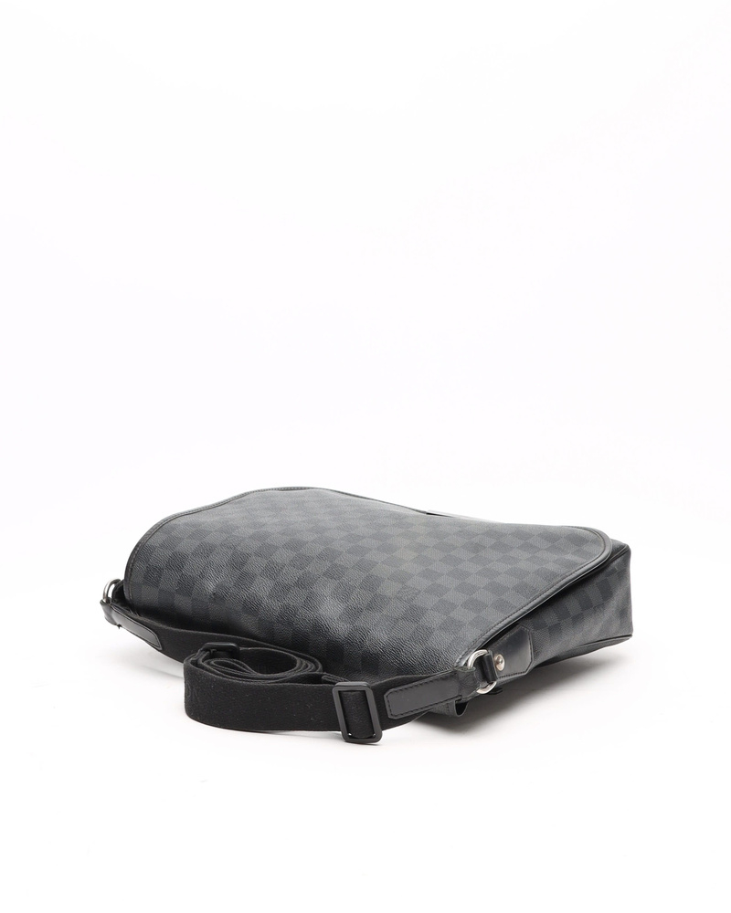 Louis Vuitton Damier Graphite Daniel MM Shoulder Bag
