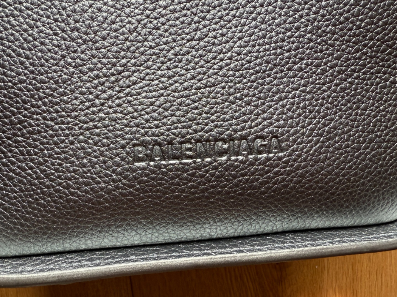 Balenciaga Tool 2.0 S bag !