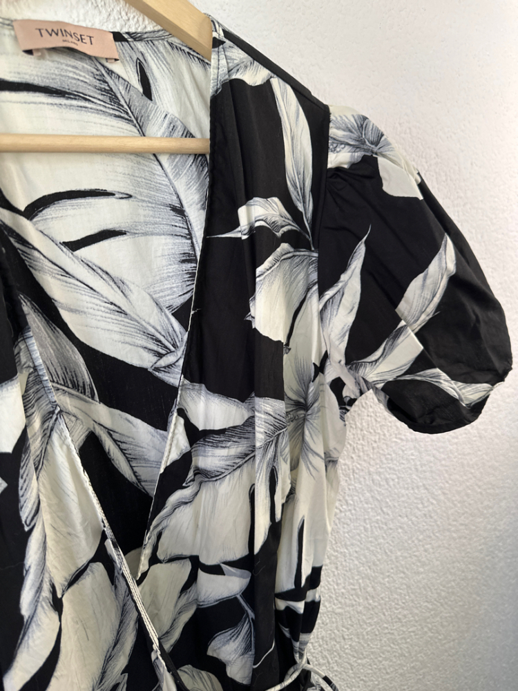 Twinset Fleurs noir et blanc