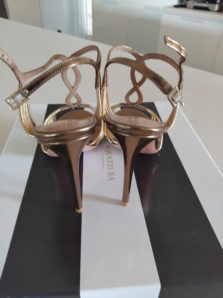 Aquazzura josephine-Sandalen aus Antikleder gold