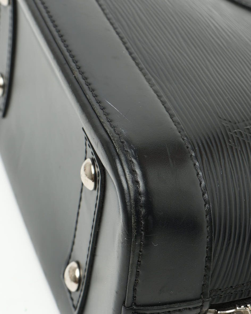 Louis Vuitton Epi Alma BB Bag