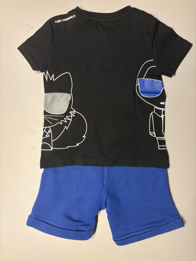 Karl Lagerfeld T-shirt et short
