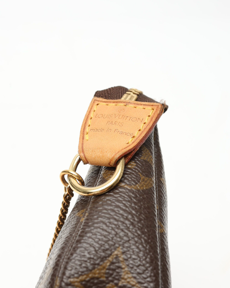 Louis Vuitton Monogram Mini Pochette Accessories Bag