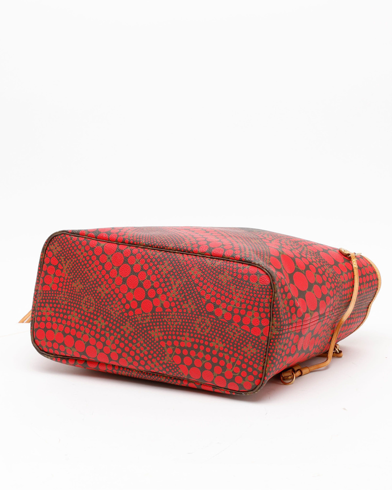 Louis Vuitton Yayoi Kusama Monogram Wave Neverfull MM Tote Bag