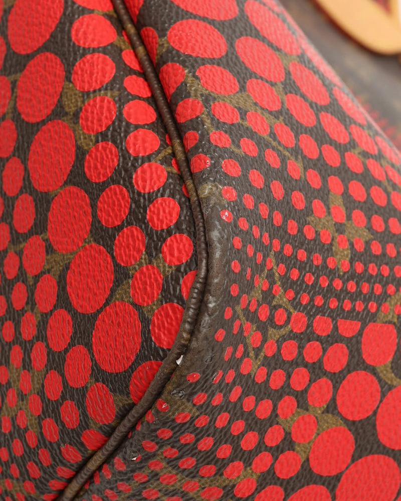 Louis Vuitton Yayoi Kusama Monogram Wave Neverfull MM Tote Bag