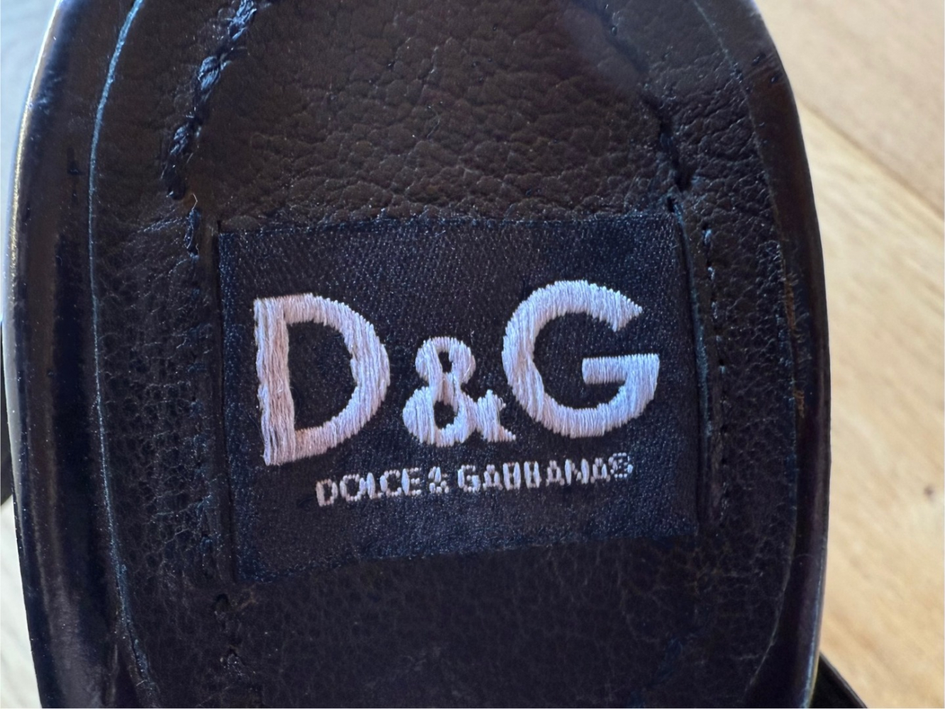 Dolce&Gabbana Strappy, sexy sandals!