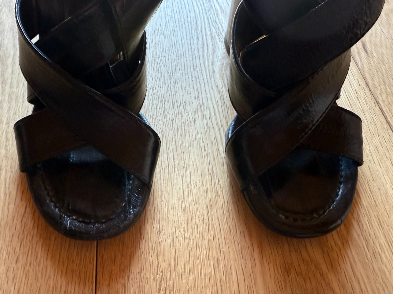 Dolce&Gabbana Strappy, sexy sandals!