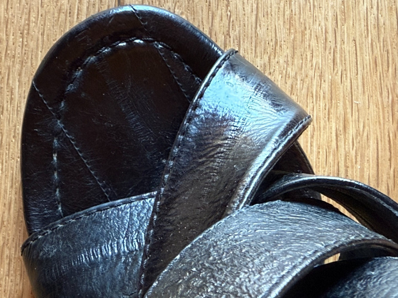 Dolce&Gabbana Strappy, sexy sandals!