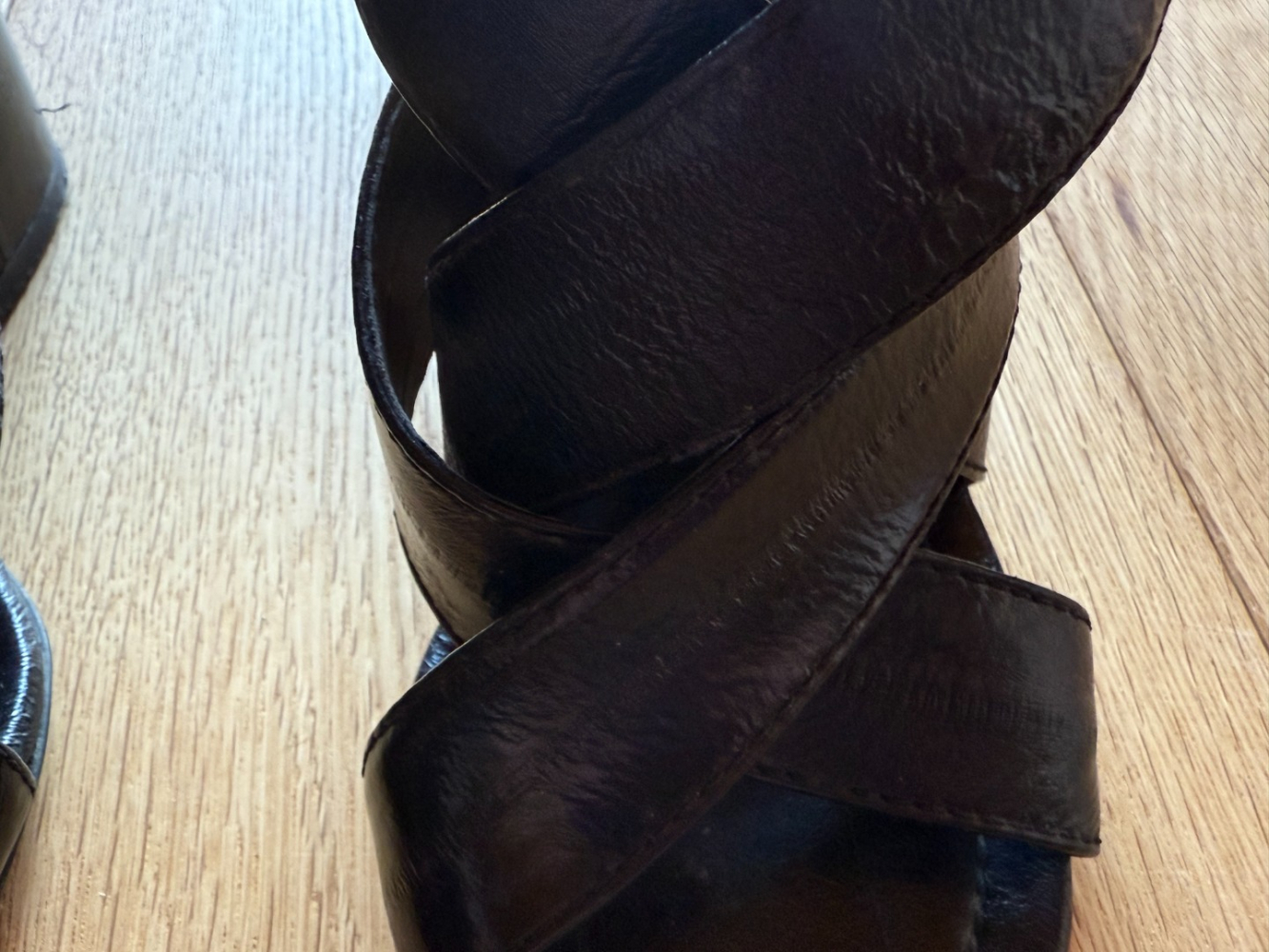 Dolce&Gabbana Strappy, sexy sandals!