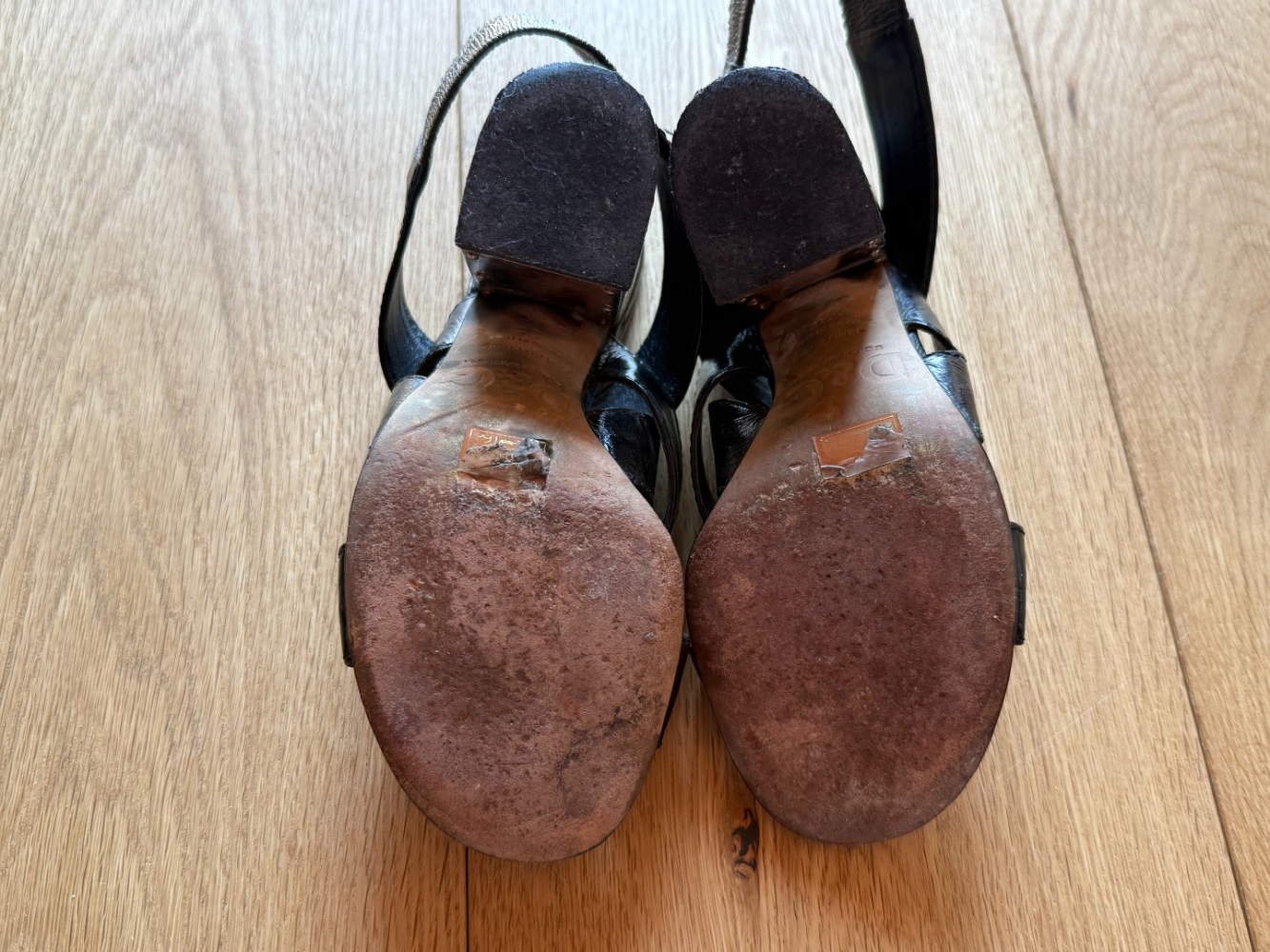 Dolce&Gabbana Strappy, sexy sandals!