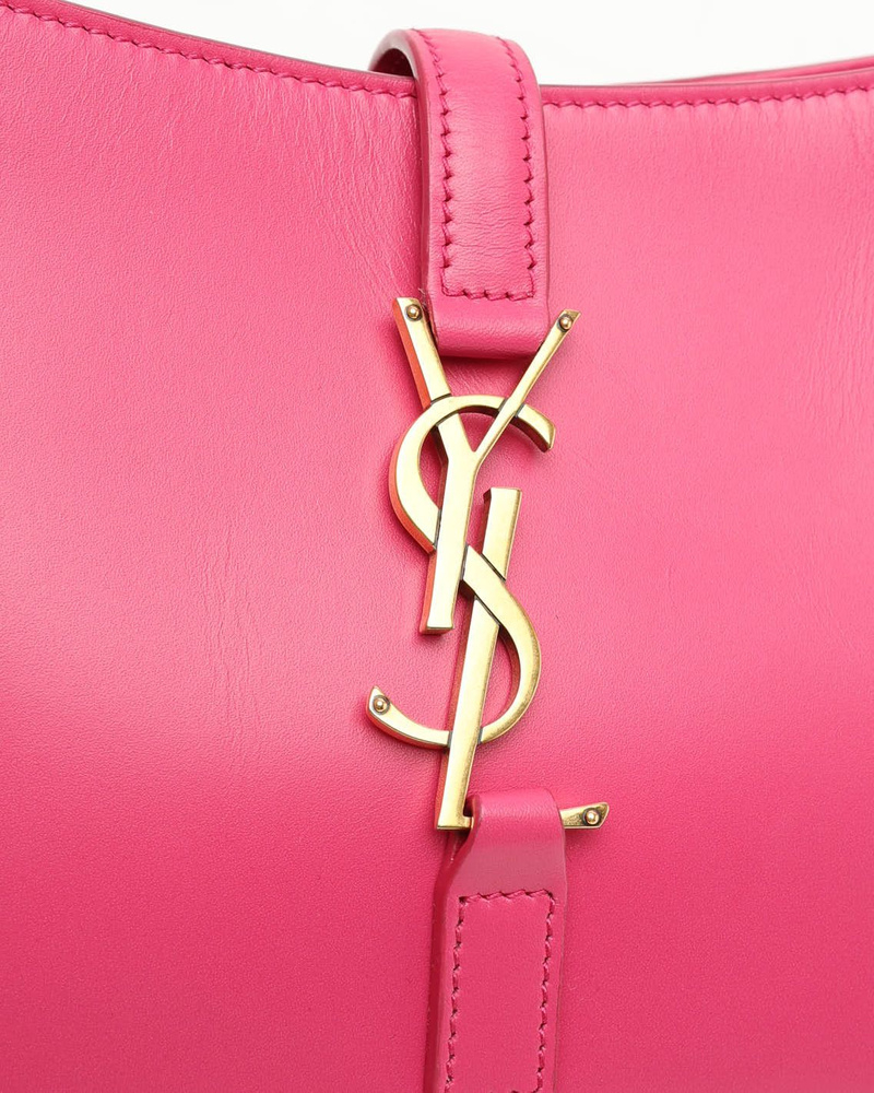 Saint Laurent Le 5 á 7 Hobo Bag