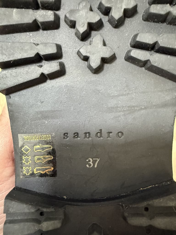 Sandro Leather loafers