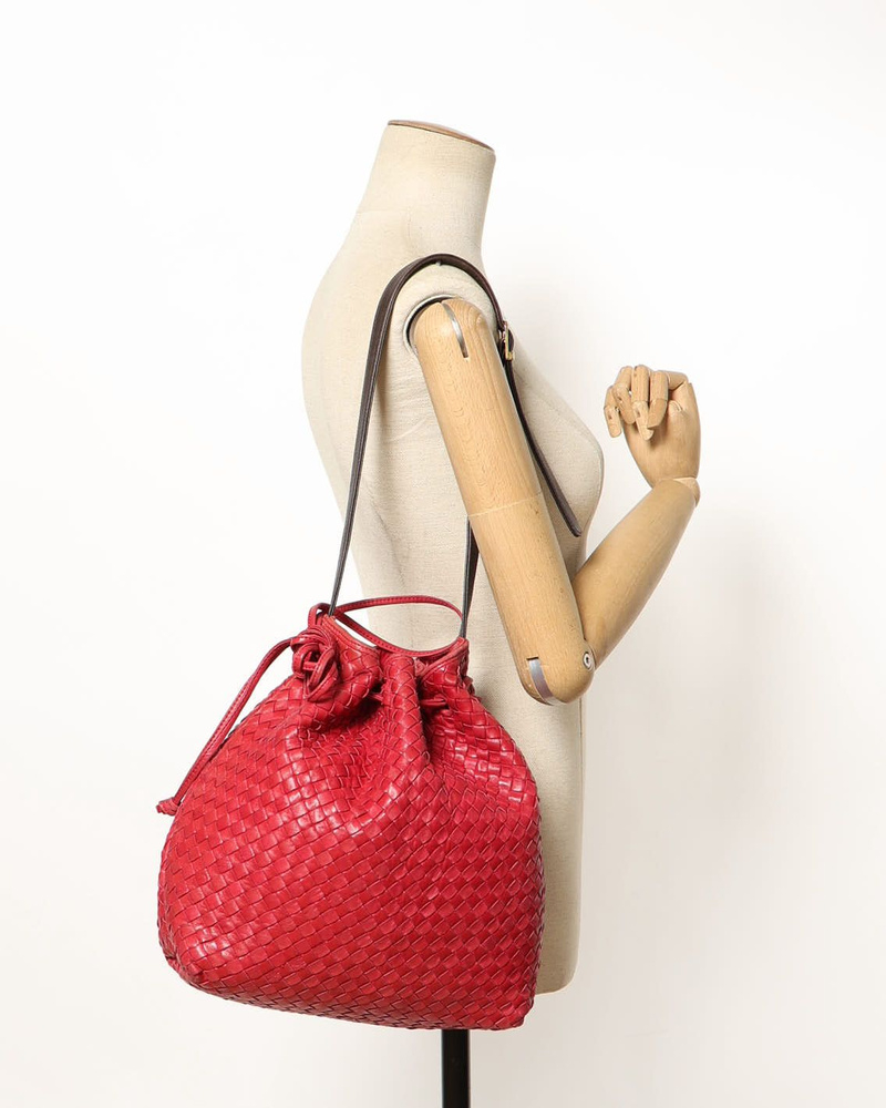 Bottega Veneta Intrecciato Bucket Bag