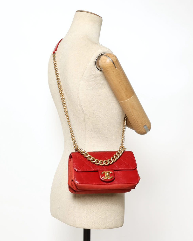 Chanel Classic Mini Chain Bag