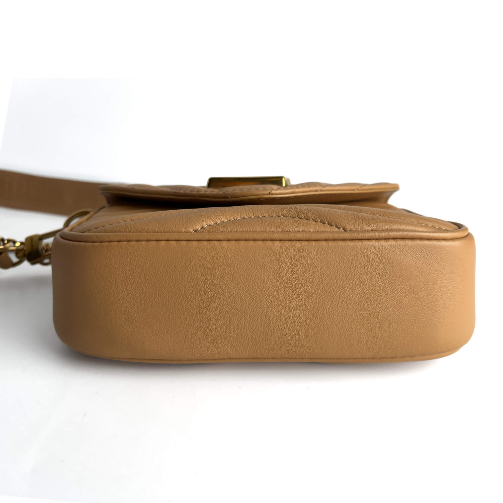 Louis Vuitton New Wave Multi-Pochette Leather 2-Ways Pouch Crossbody Beige