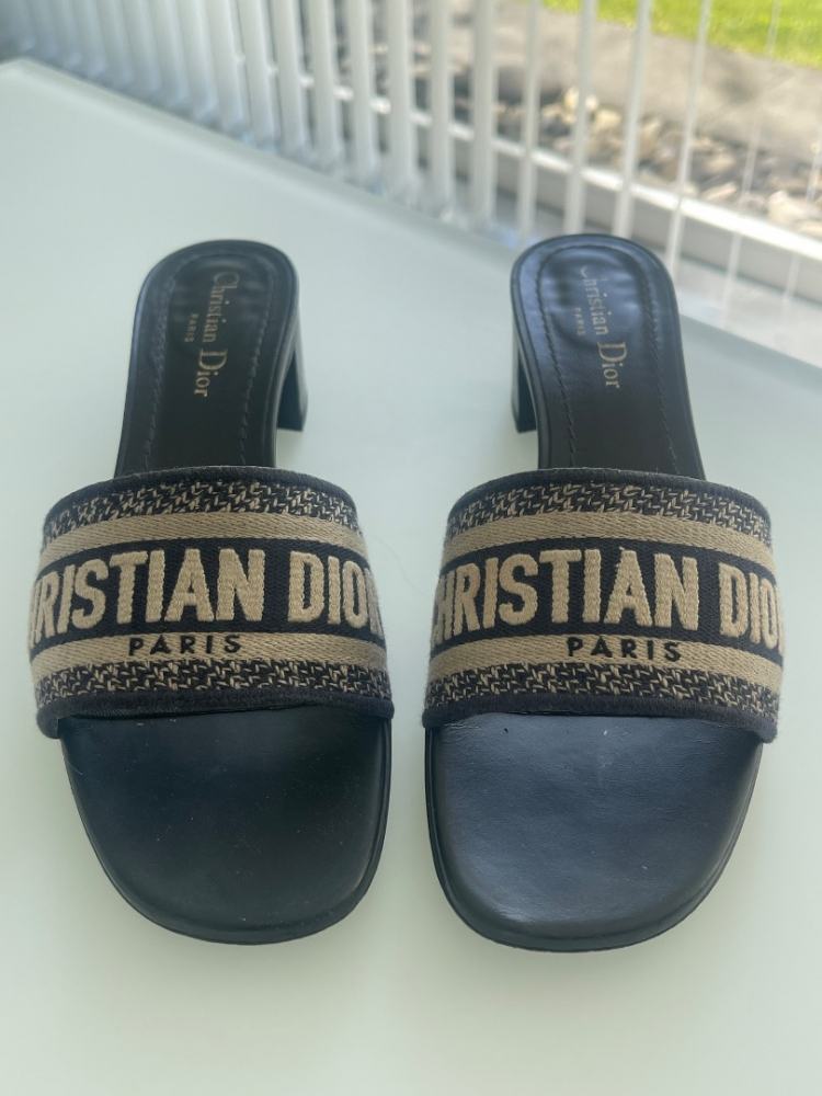 Christian Dior Chaussons