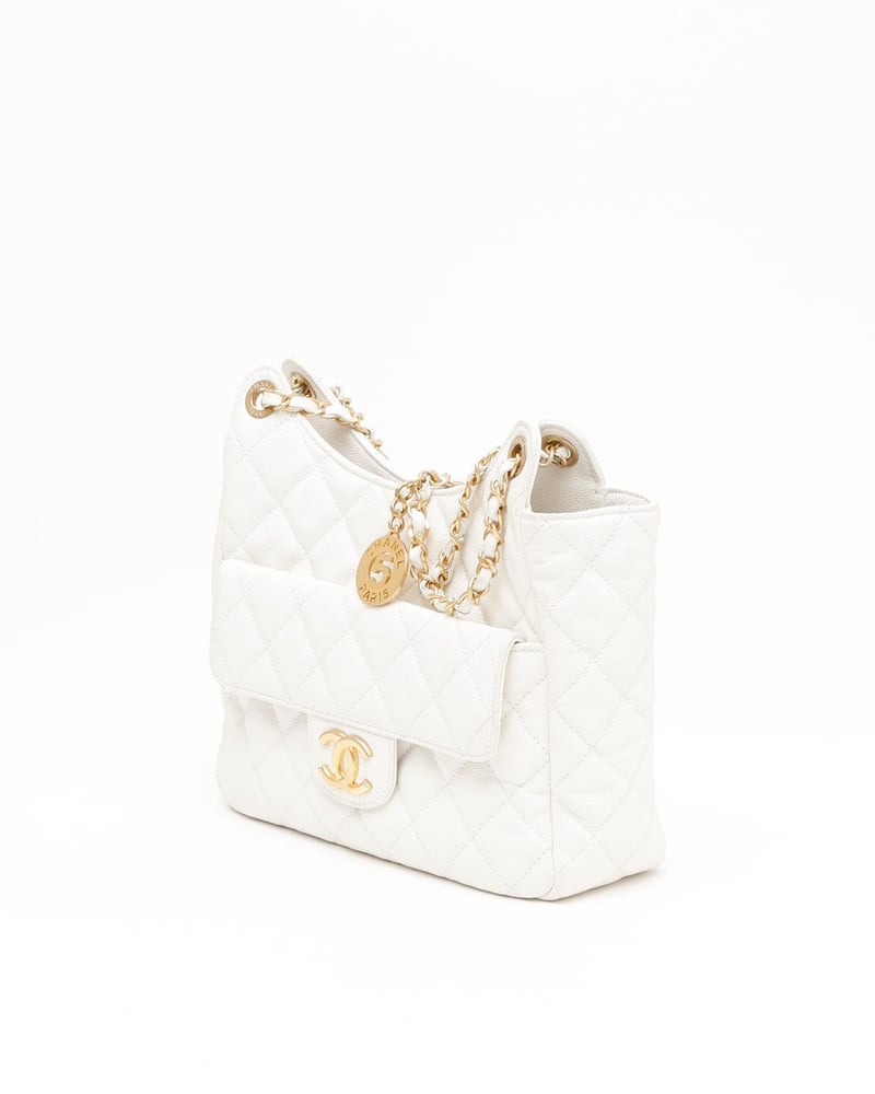 Chanel Caviar Medium Wavy CC Bag