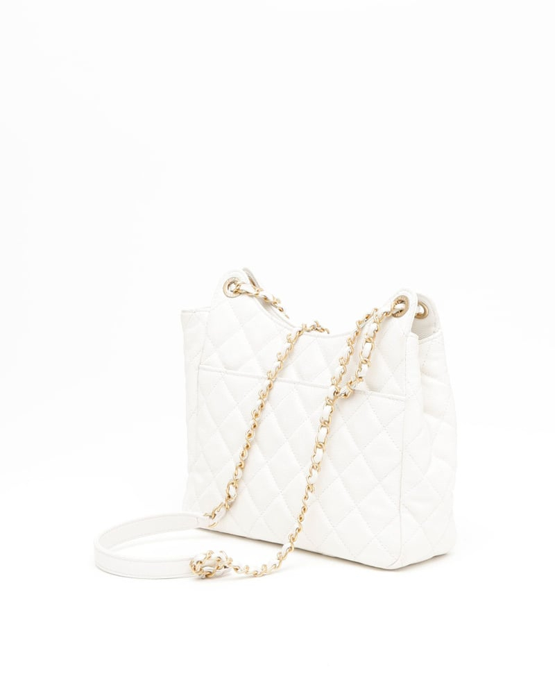 Chanel Caviar Medium Wavy CC Bag