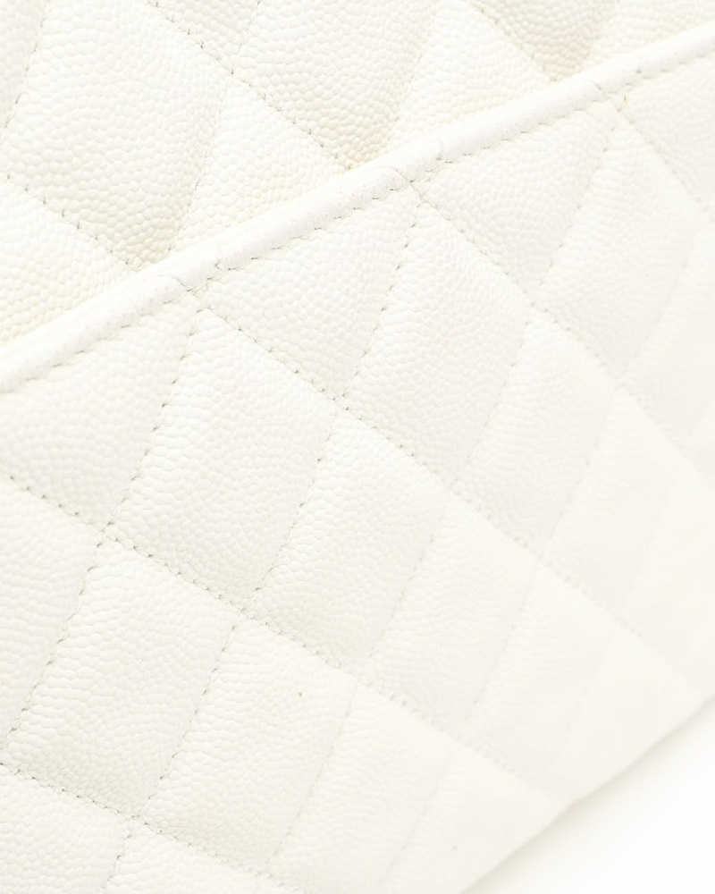 Chanel Caviar Medium Wavy CC Bag