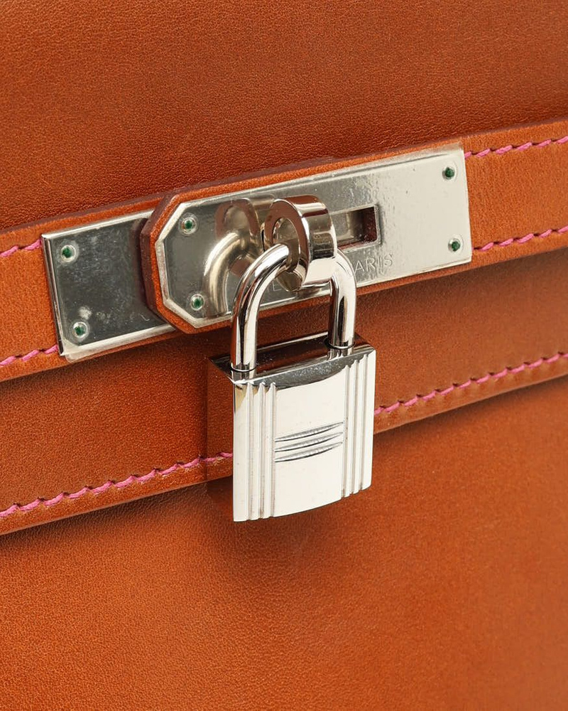 Hermès Kelly 35 Retourne Swift Bag