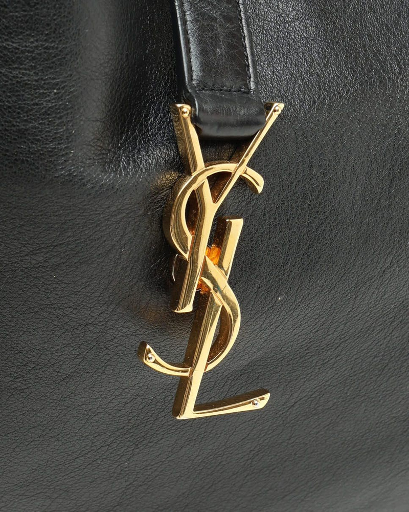 Saint Laurent Paris Flat Hobo Bag