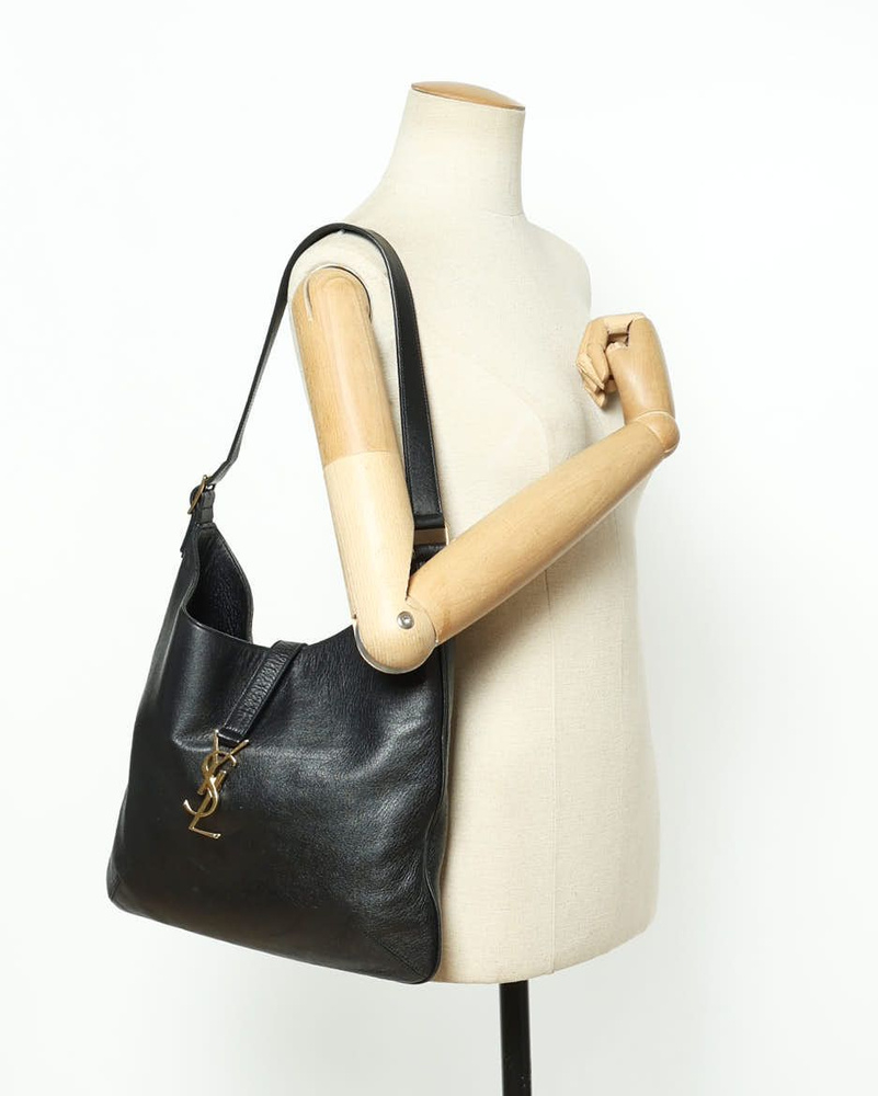 Saint Laurent Paris Flat Hobo Bag