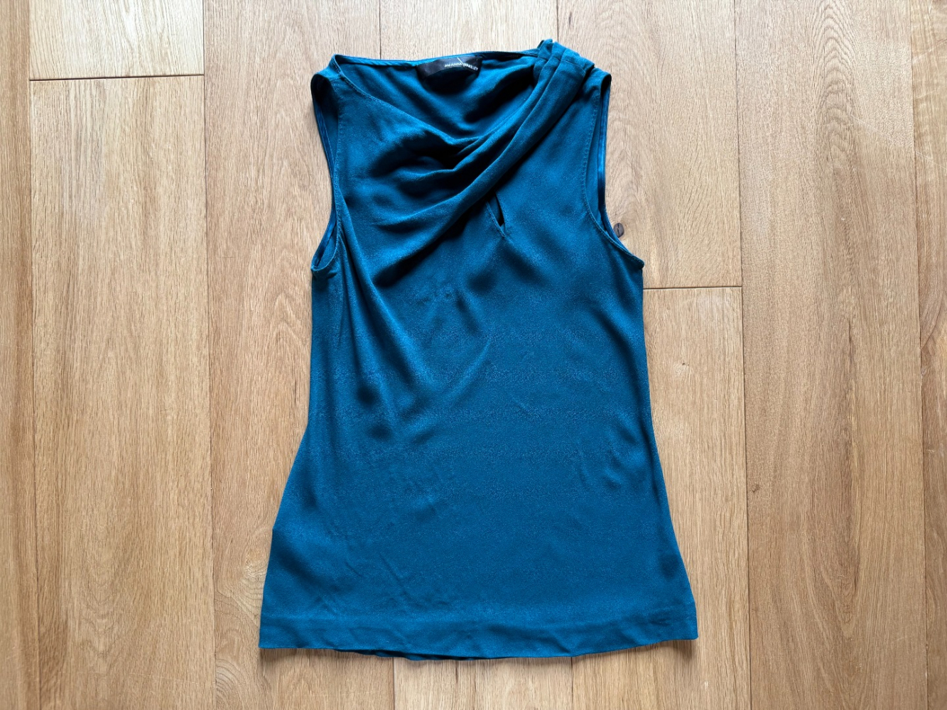 Amanda Wakeley Beautiful draped cutout top