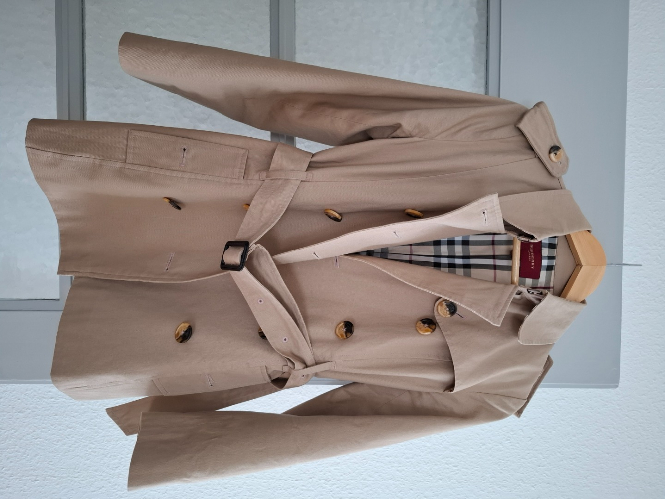 Burberry Trench coat