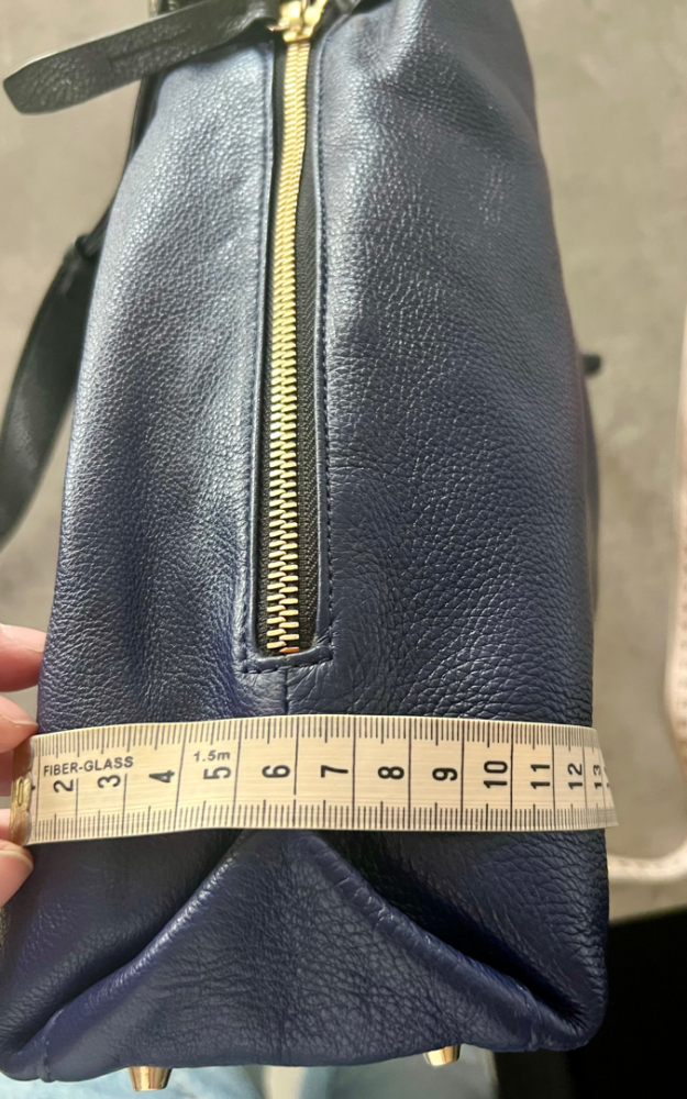 Furla Blaue und schwarze Handtasche