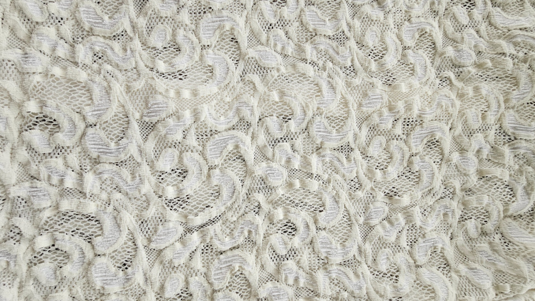 Anne Fontaine Elga dentelles