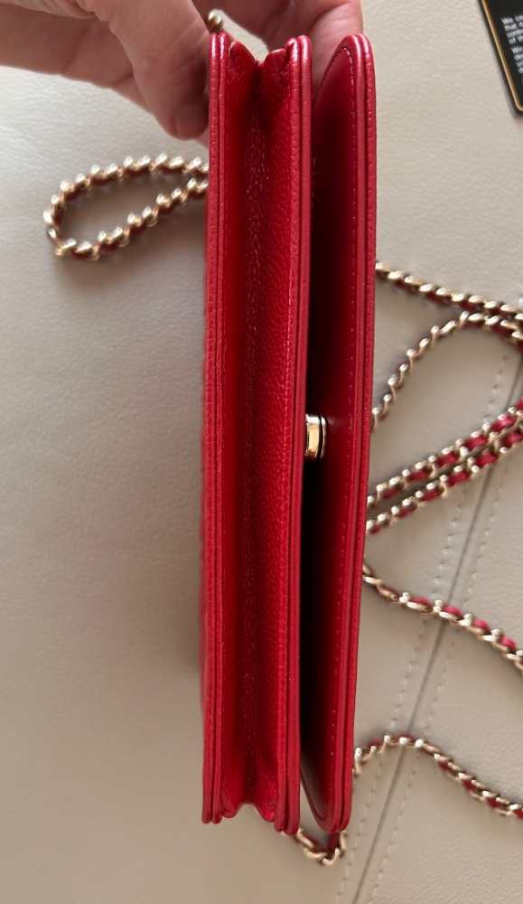 Chanel auf Kette Kamelie