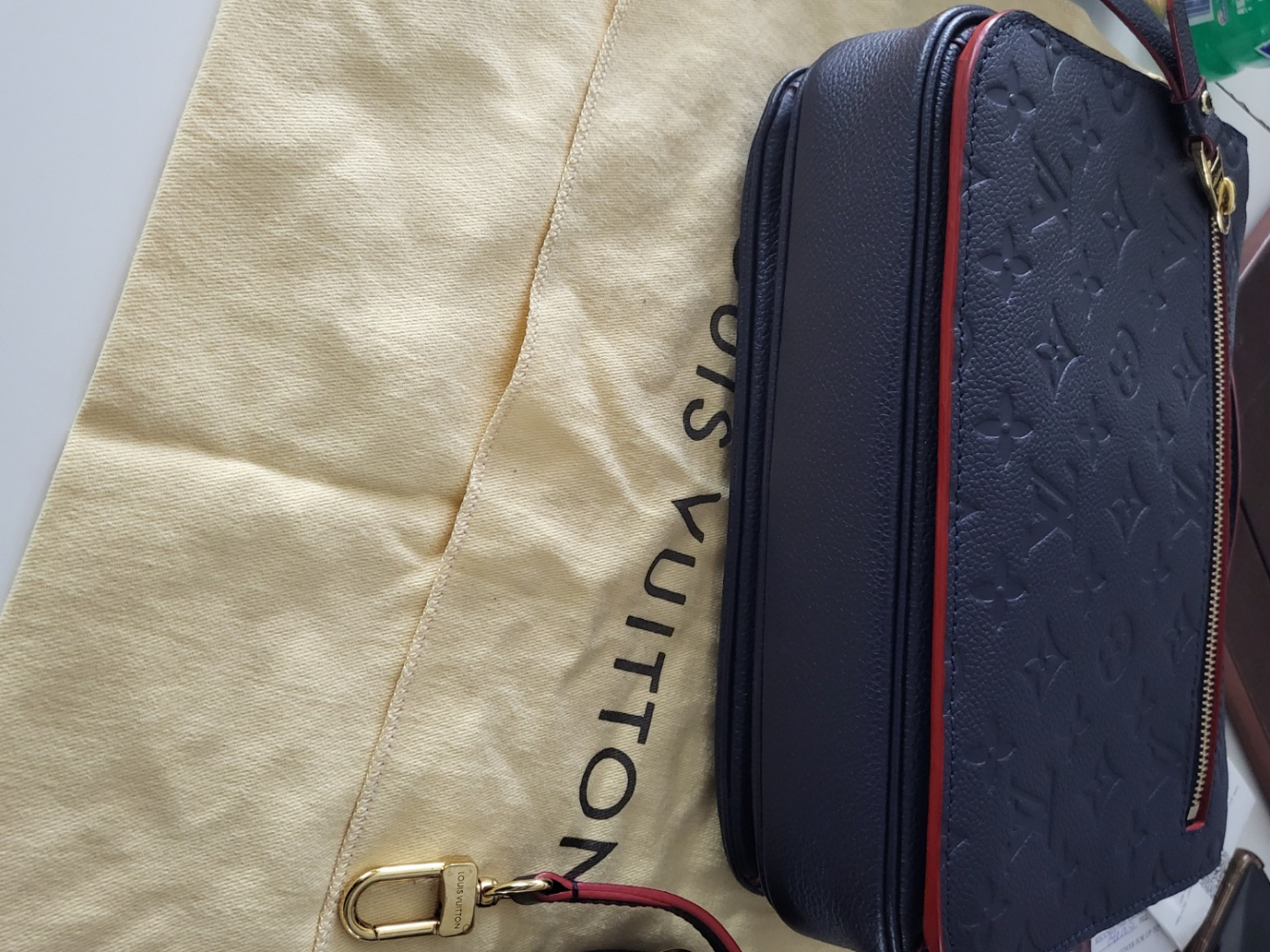 Louis Vuitton Vuitton Metis Bag