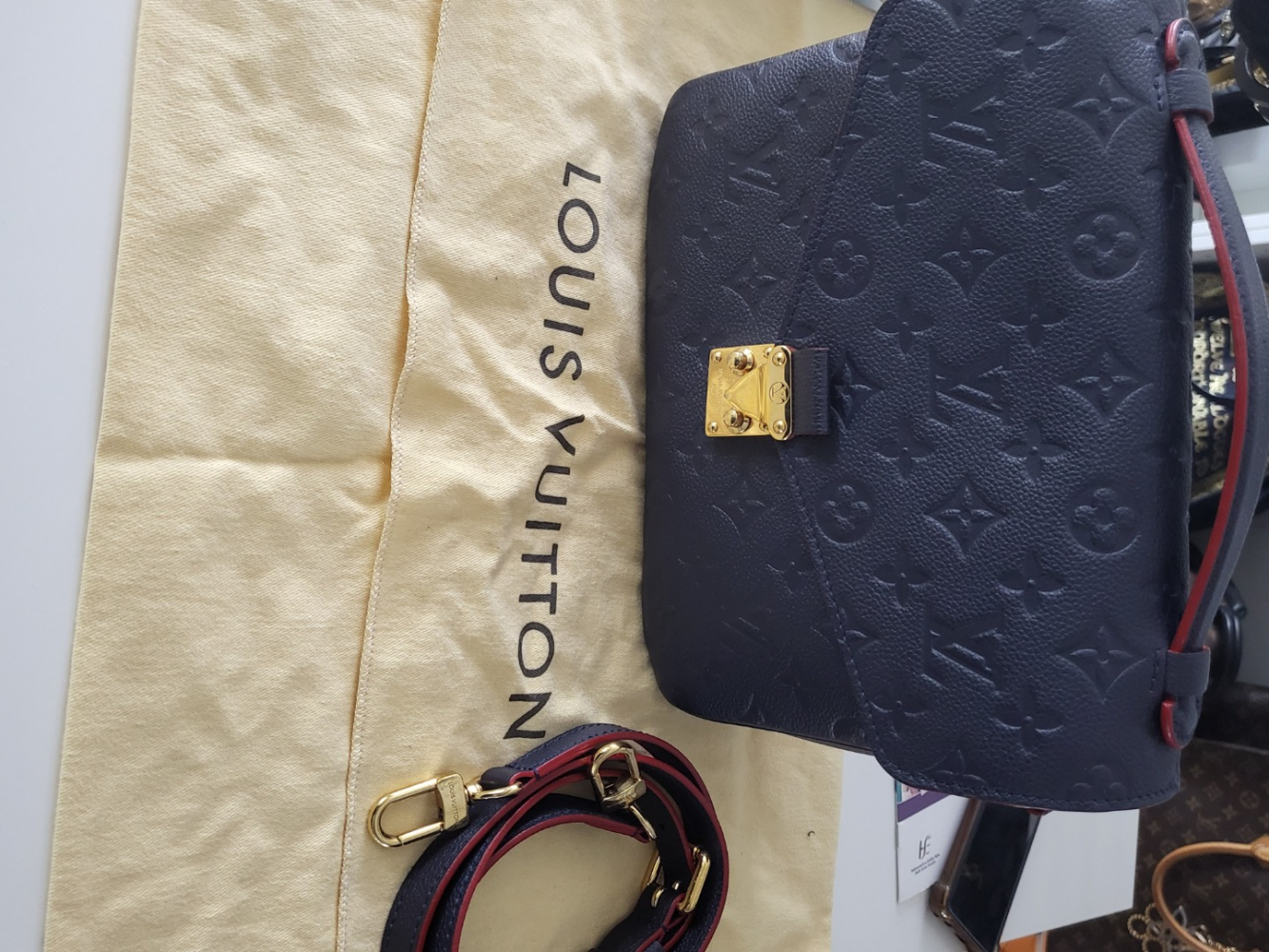 Louis Vuitton Vuitton Metis Bag