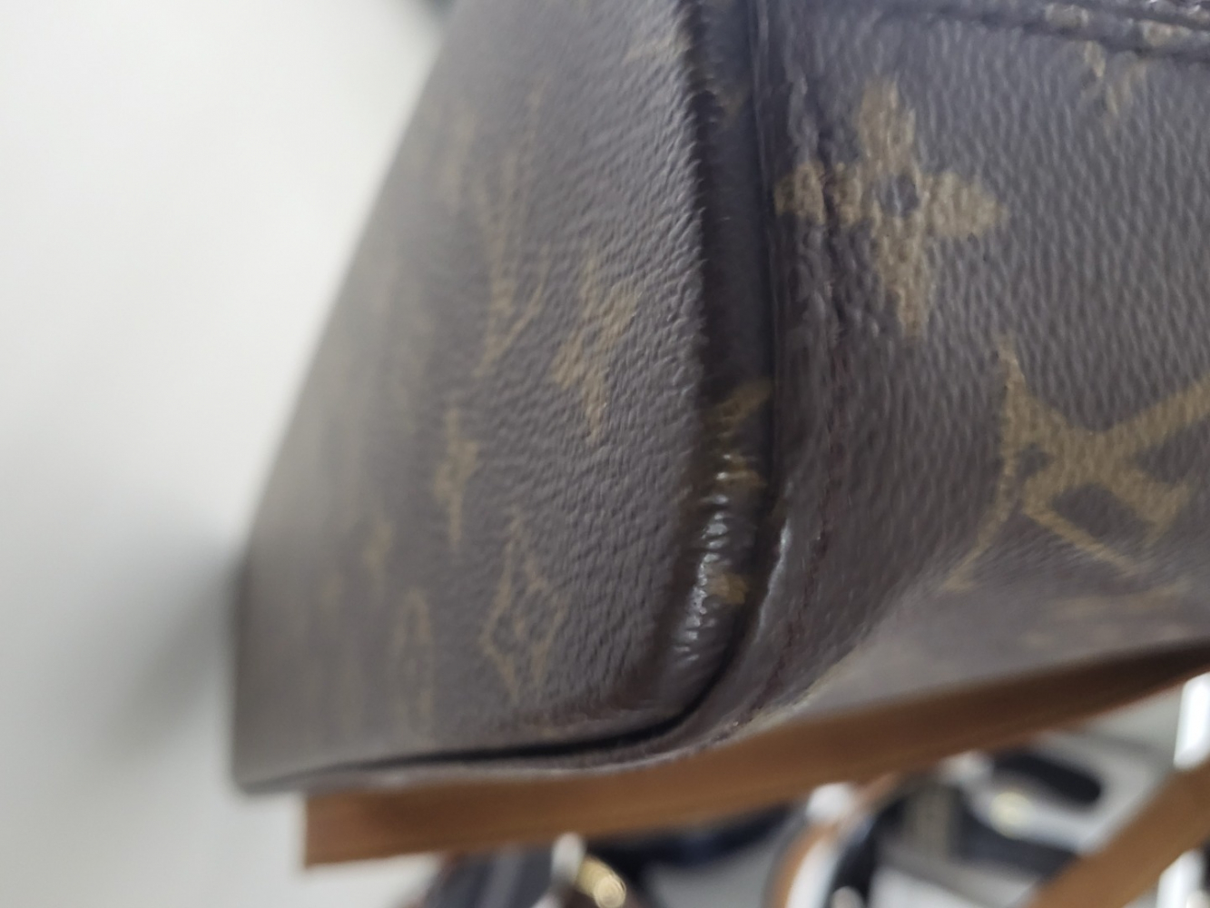 Louis Vuitton B Louis Vuitton Brown Monogram Canvas Canvas Monogram Luco Spain