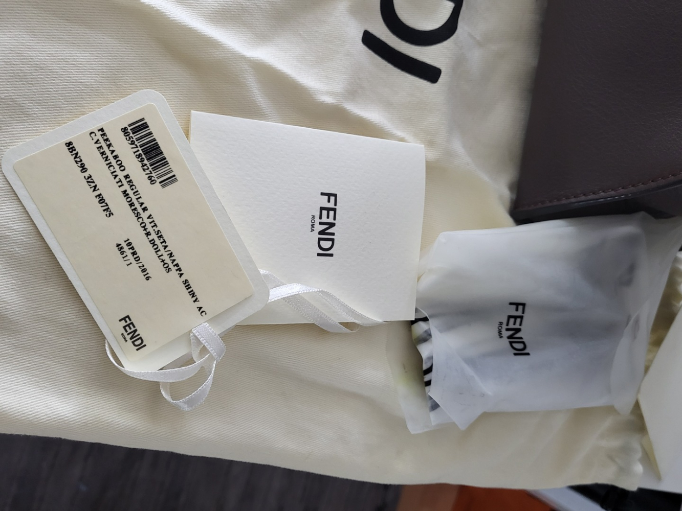 Fendi Peekaboo Regular Brown Leather