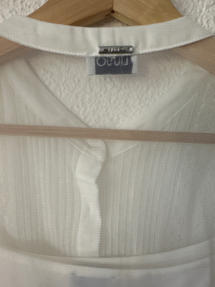LIUJO Weißes Top mit Durchblick und Spitze