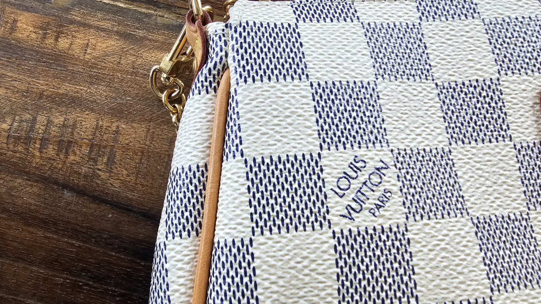Louis Vuitton Damier azur et cuir