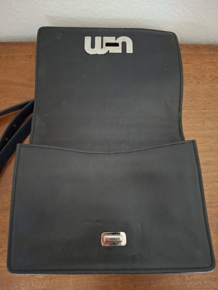 Miu Miu Sac à boucles en matelasse et cristal