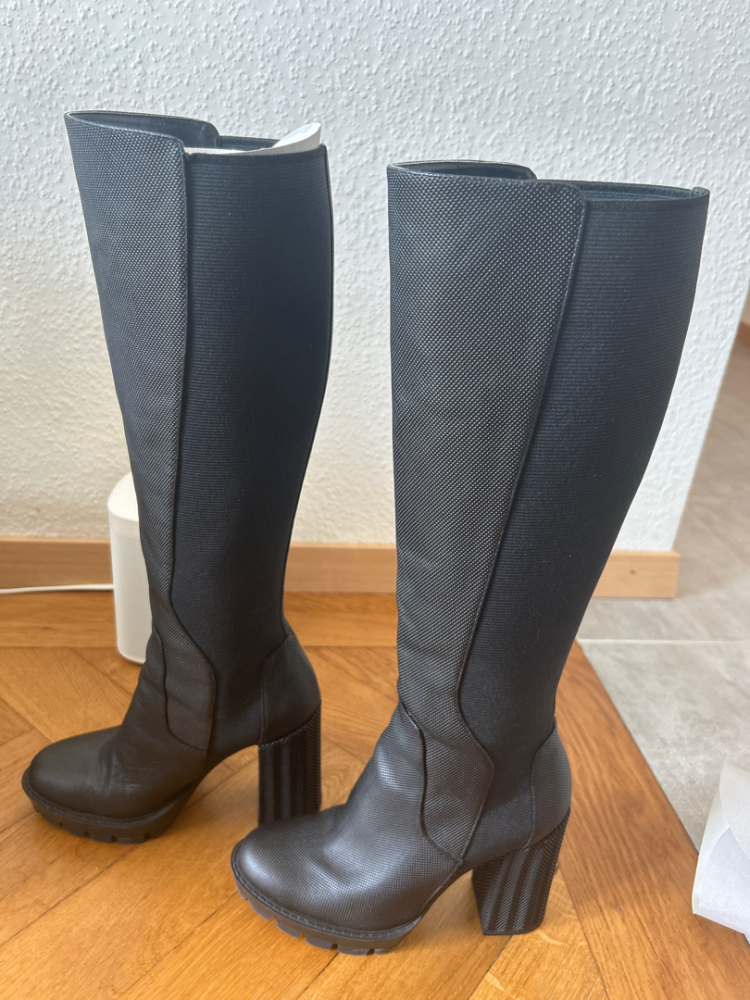 Pollini Carro (glaube ich)