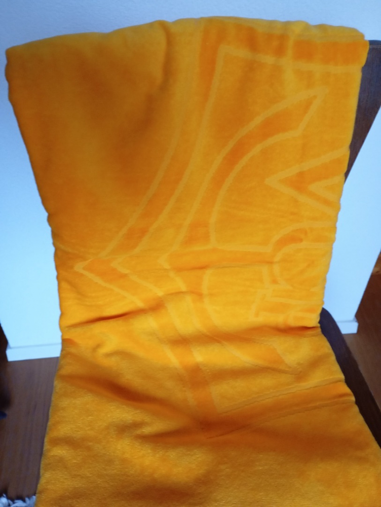 Veuve Clicquot Tote Bag with Beach Towel