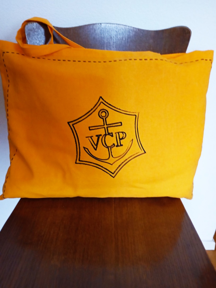Veuve Clicquot Tote Bag with Beach Towel