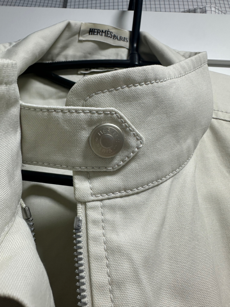 Hermès Jacke beige