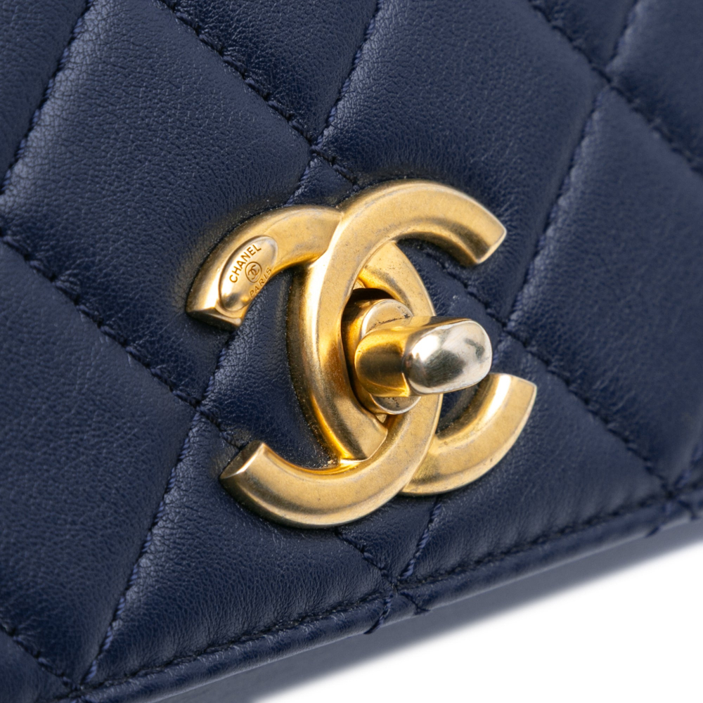 Chanel Pearl Jewel Quilted Calfskin Leather Flap Crossbody Blue
