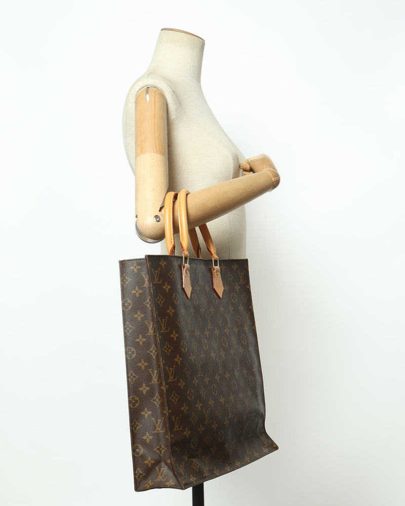 Louis Vuitton Monogram Sac Plat Bag