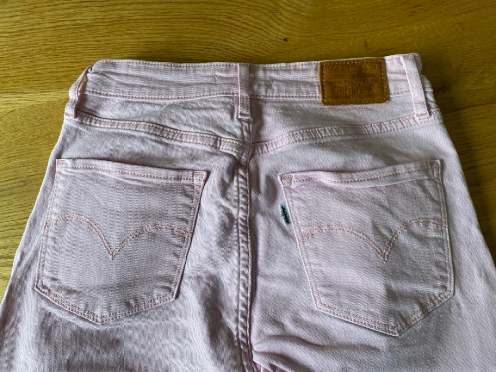 Levi's Jeans hellrosa