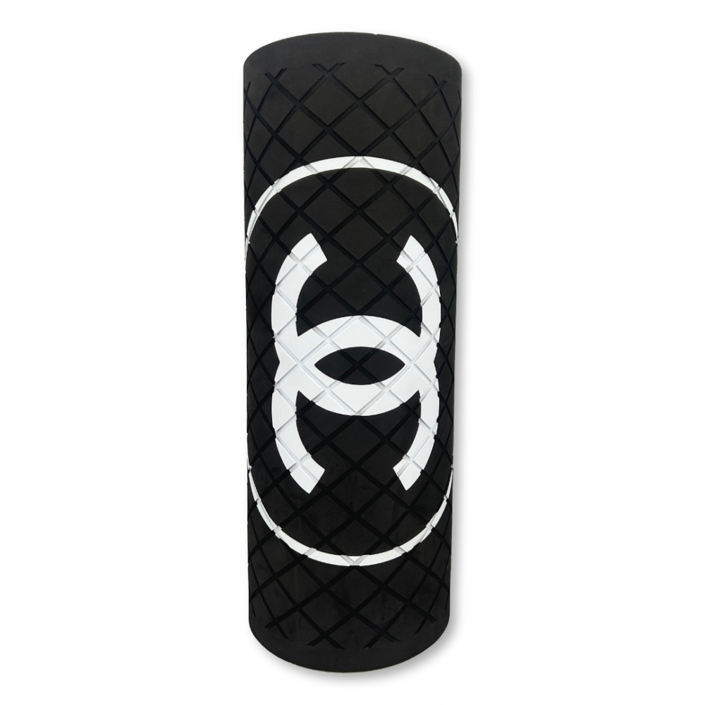 Chanel yoga mat in black foam