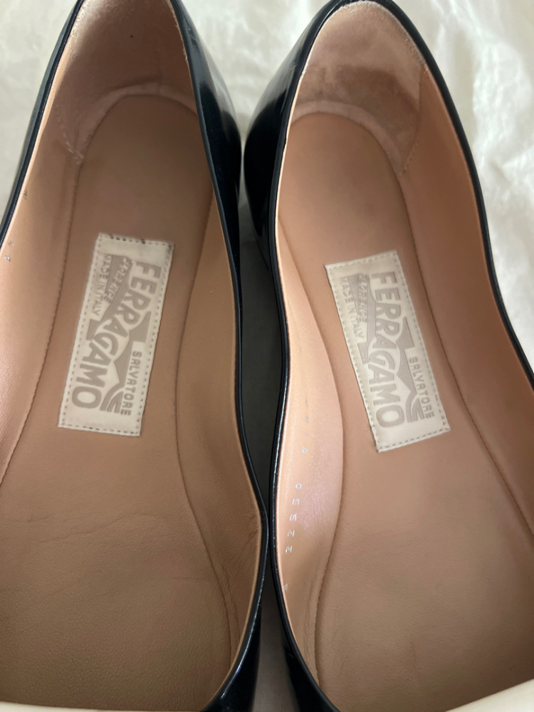 Ferragamo Working Flats