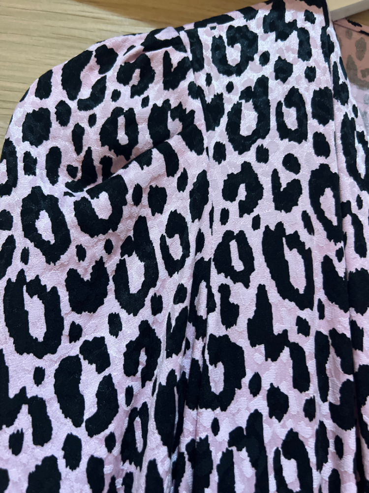 Maje Leopardenmuster